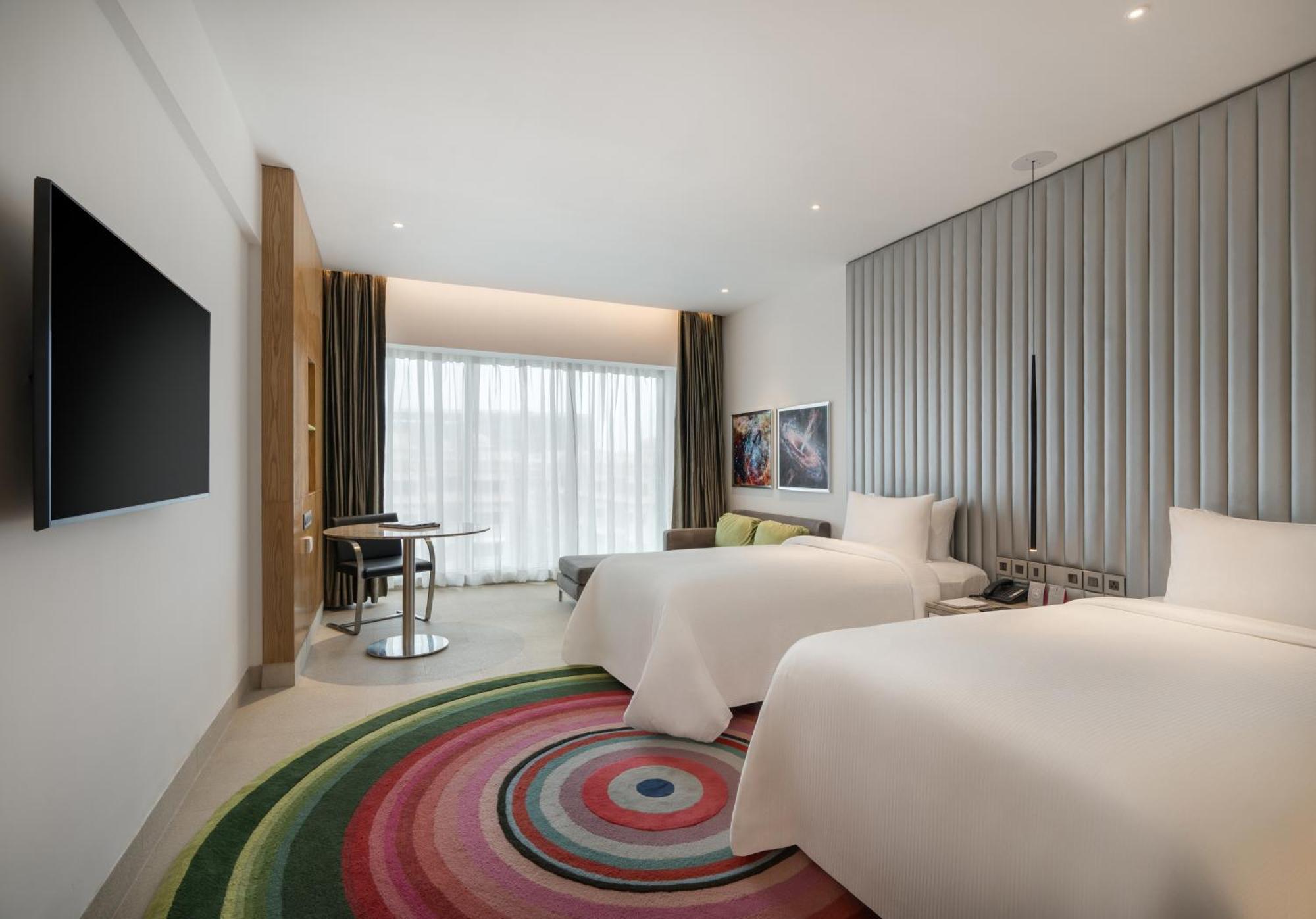 Avasa Hotel Хайдарабад Экстерьер фото